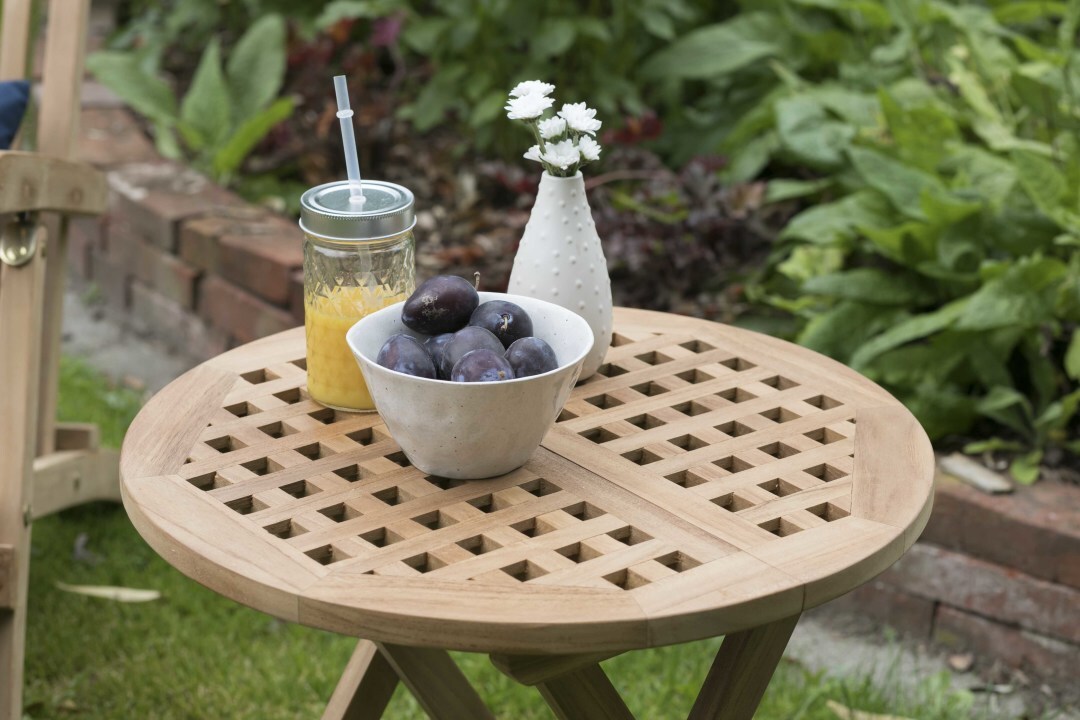 02115_teak_beistelltisch_dorset_rund_milieu-4