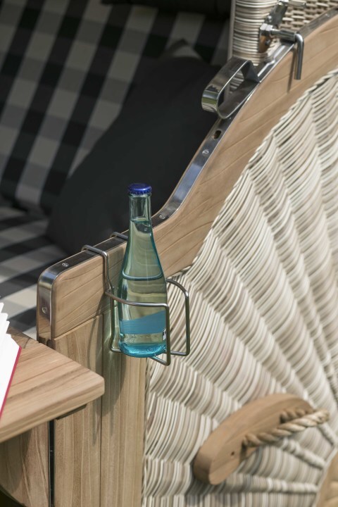 01745_strandkorb_baltikum_teak_bullauge_shell_505_milieu-14ild3i3q7kwg6w