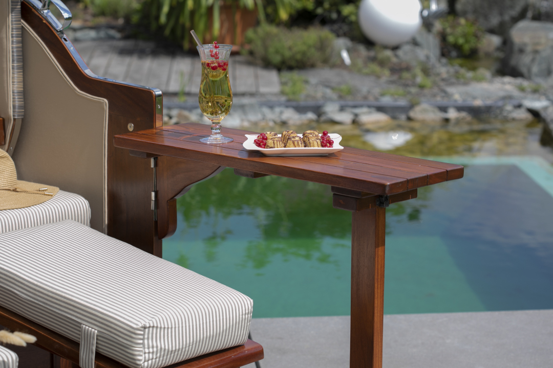 01509_00765_baltikum_mahagoni_bullauge_pe_grey_dessin_510_bistrotisch-1-1qg5ks4rz3glm5