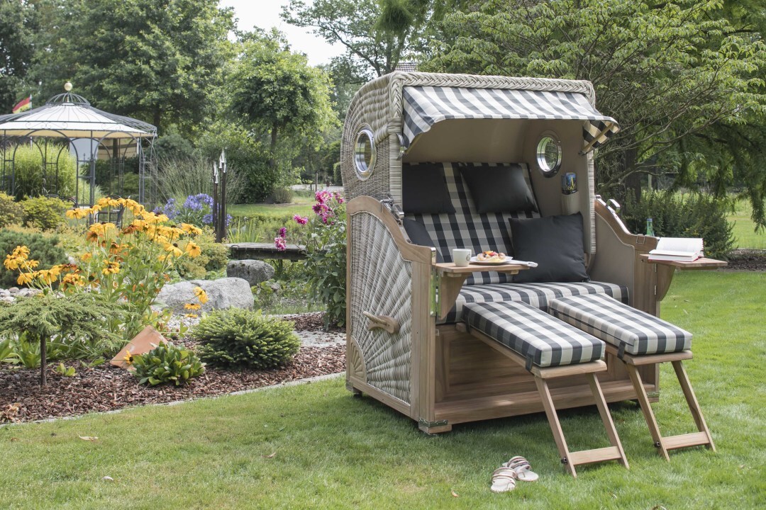 01745_strandkorb_baltikum_teak_bullauge_shell_505_milieuiosndtfxiaefo