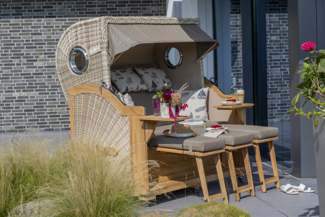 01807_strandkorb_baltikum_dreisitzer_teak_bullauge_shell_540_milieu-2fqcctsl4j6jte