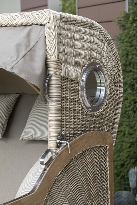 01434_strandkorb_amrum_teak_bullaugen_shell_534_milieu-15